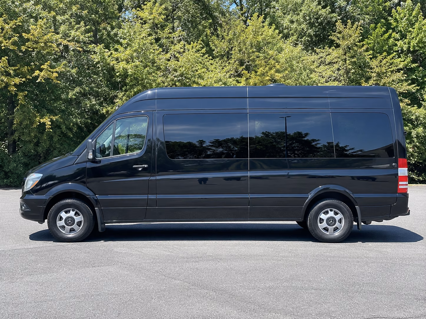 12 passenger sprinter van